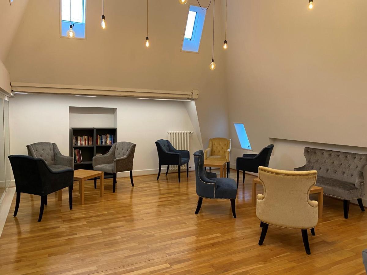 छात्रावास Geneva Hostel
